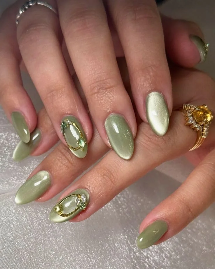mẫu nail ngắn xinh