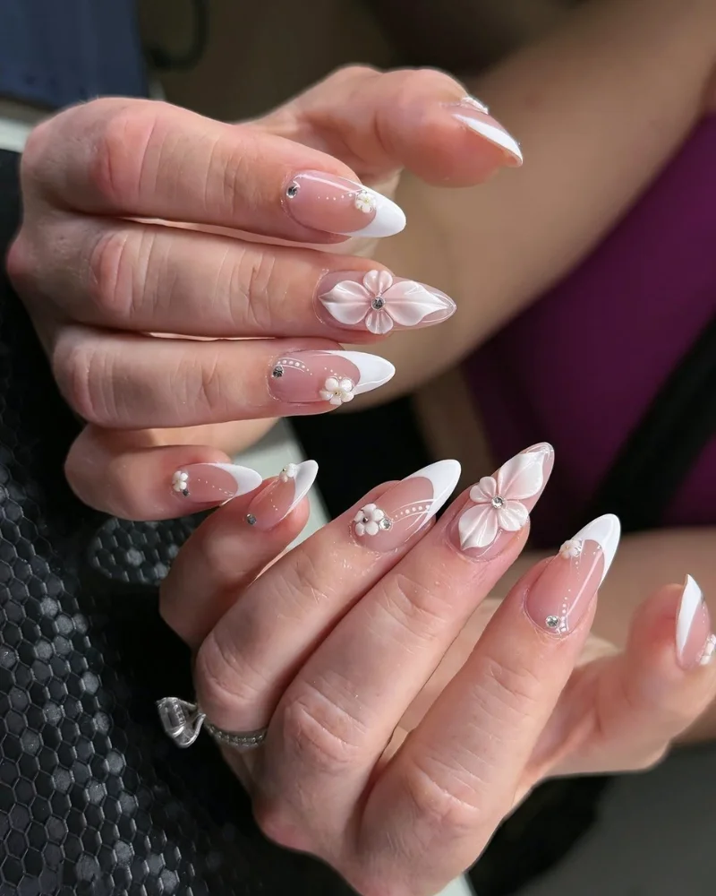 nail hoa2